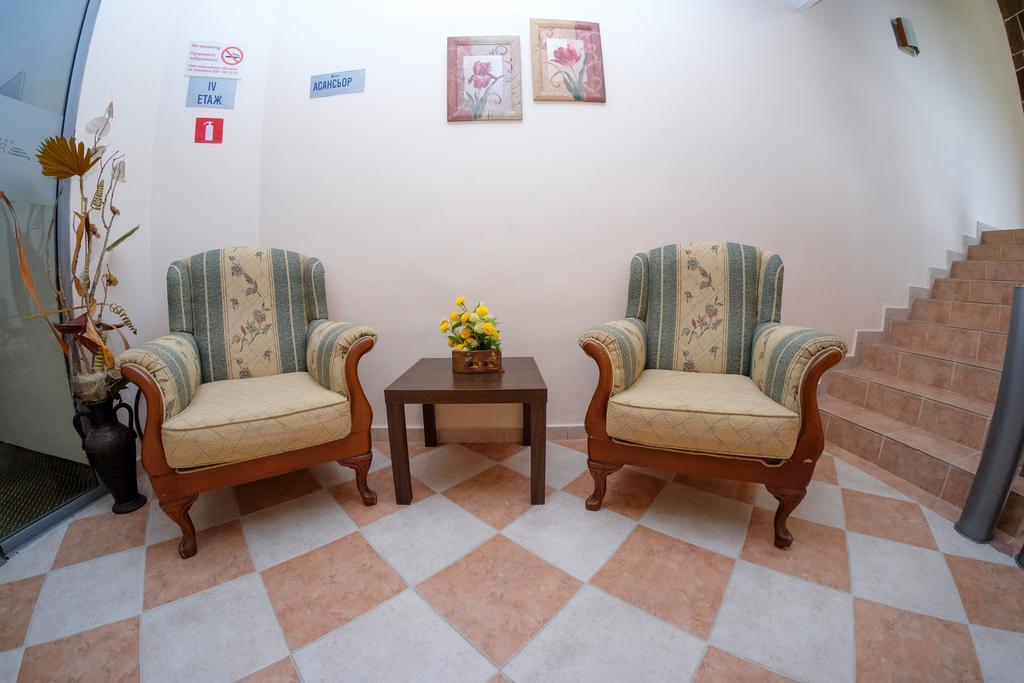 Rodopi Hotel Haskovo Esterno foto