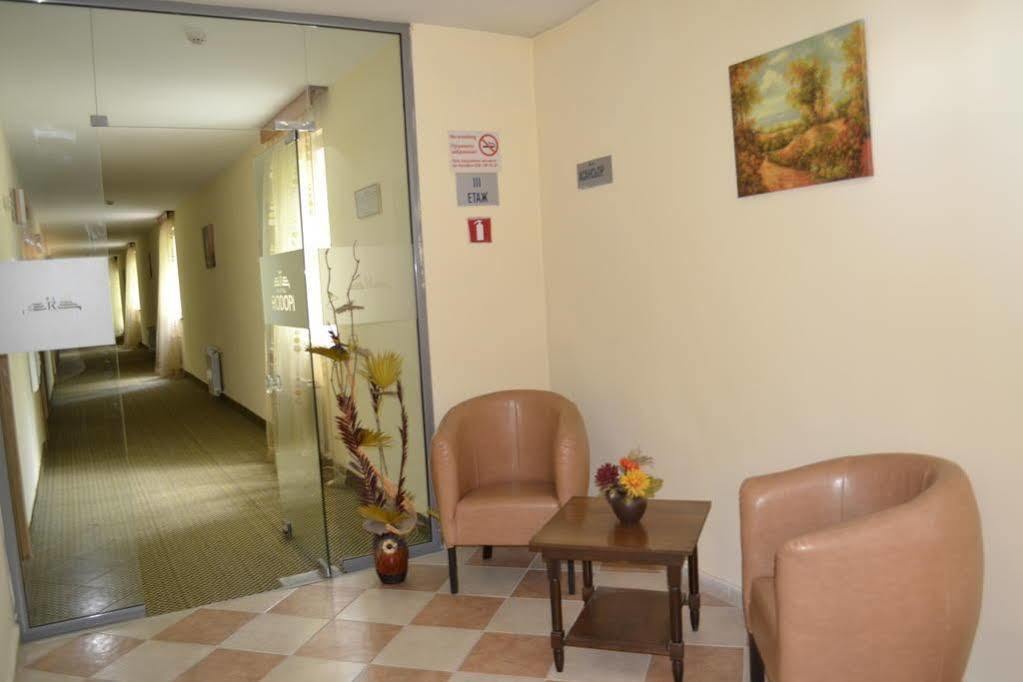 Rodopi Hotel Haskovo Esterno foto